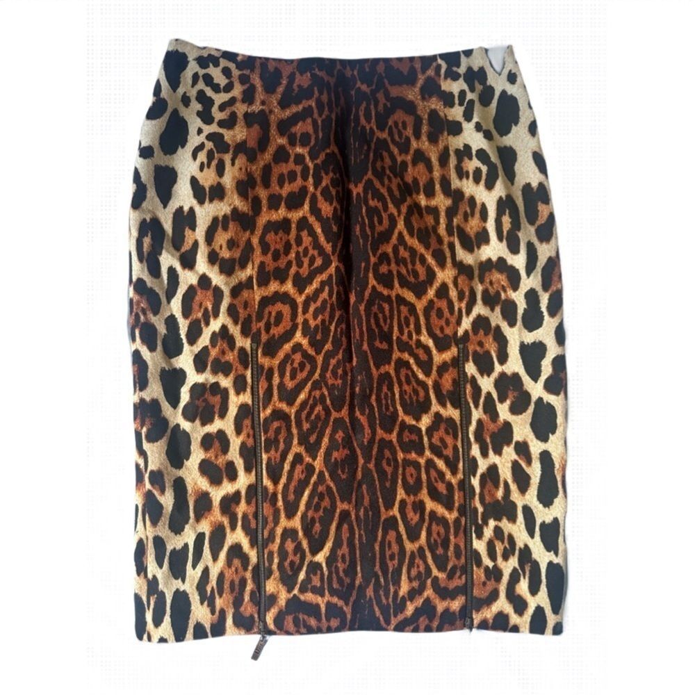 Christian Dior vintage wool/silk leopard print skirt with zipper closure size 6